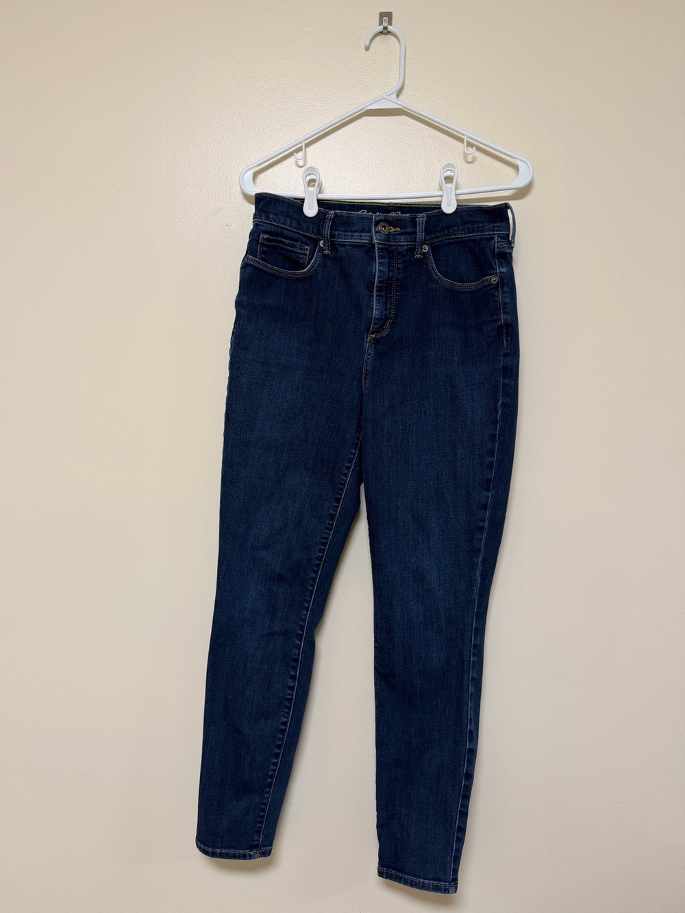 Eddie Bauer Dark Wash Skinny Jeans Size 8